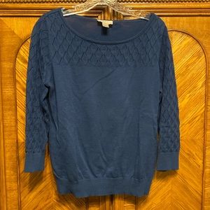 3/4 length sleeve sweater.   Deep teal color
